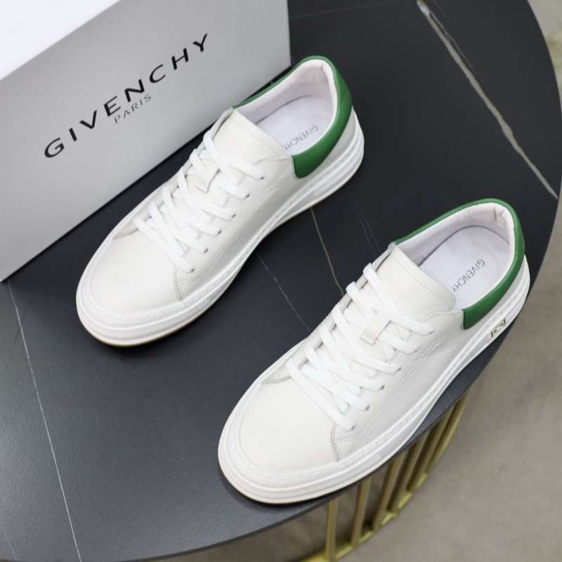 Givenchy Sneakers